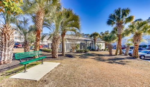 Condo, 2 Bedrooms, Balcony, Canal View (303)