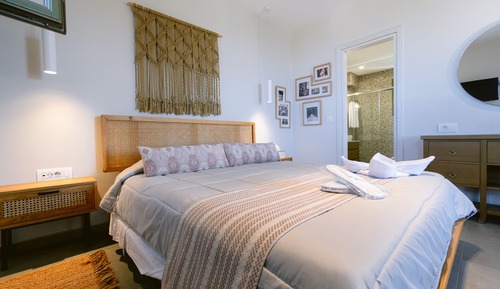 Deluxe Villa with Private Outdoor Tub and Panoramic View