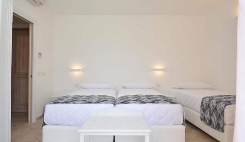 Comfort Triple Room