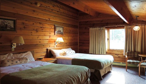 Deluxe Double or Twin Room