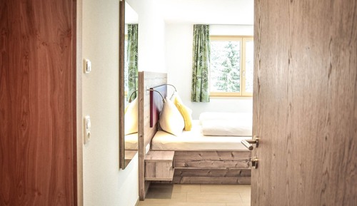 Family Room, 2 Bedrooms