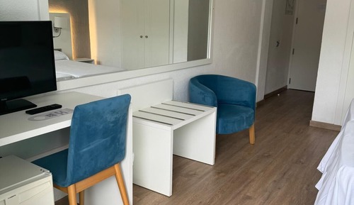 Family Twin Room