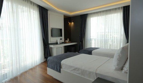 Superior Twin Room