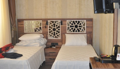Classic Single Room