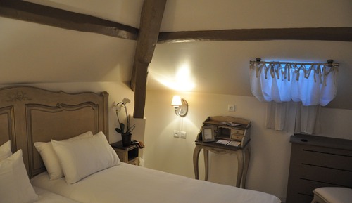Classic Double Room