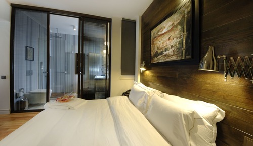 Budget Double Room (Breakfast Excluded)