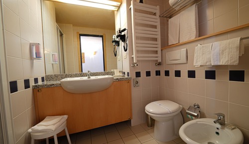 Classic Quadruple Room