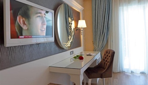 Standard Room, Pool View