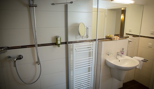 Comfort Triple Room, Private Bathroom