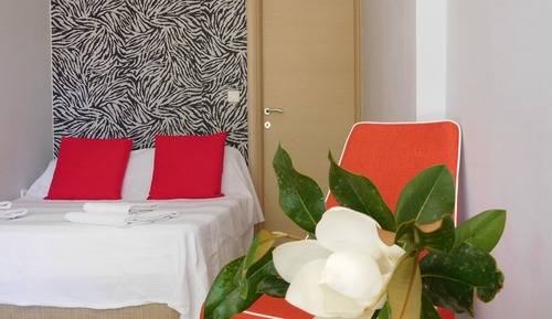 Classic Double Room, 1 Double Bed, Courtyard View