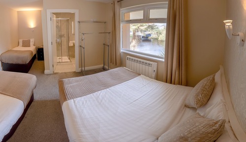 Basic Quadruple Room