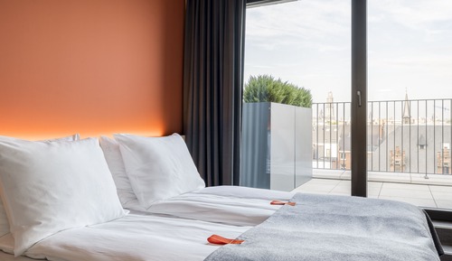 Double Room, Balcony