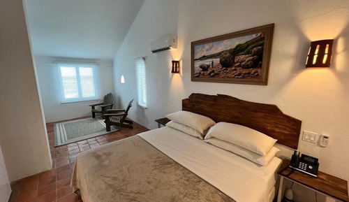 Oceanfront 1 Bedroom King