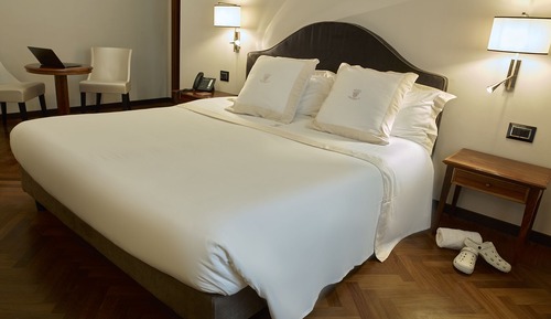 Deluxe Double or Twin Room (Prestige)