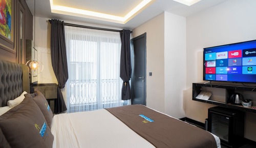 Classic Double Room