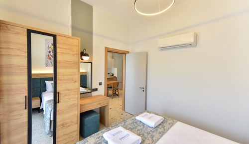 Premium Suite, 1 Bedroom, Pool Access, Poolside