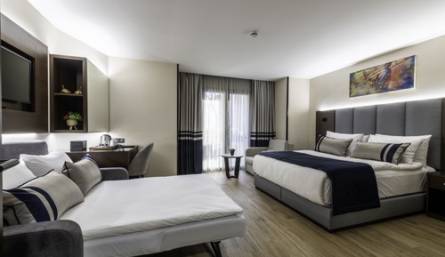 Standard Quadruple Room