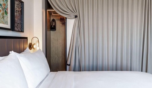 Standard Room, 1 King Bed, Non Smoking
