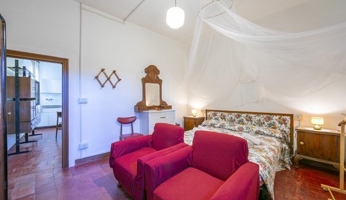 Standard Apartment, 1 Bedroom (Gufo- Flowers -100m  Near Lake)