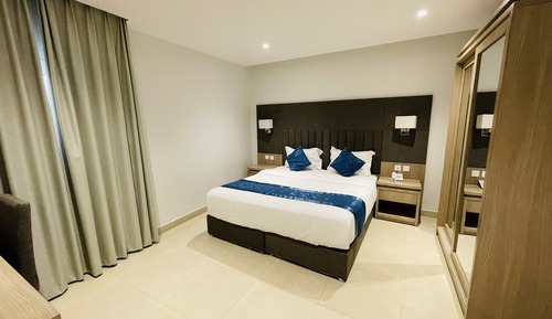 One Bedroom Apartment