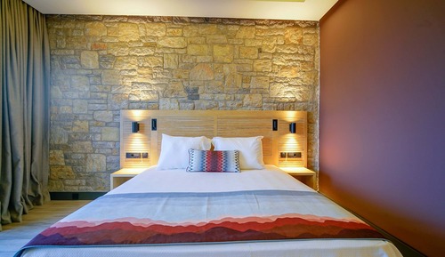 Double Room, 1 King Bed, Non Smoking, Sea View