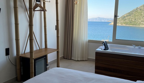 Sea View Double Room With jacuzzi