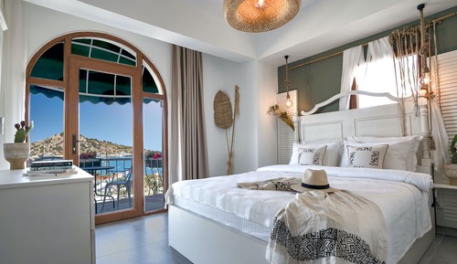 Double Bad Sea View Room With Balcony