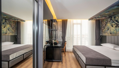 Deluxe Single Room