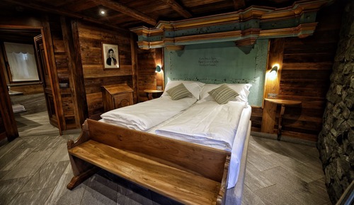 Deluxe Double Room, 1 King Bed, Non Smoking, Ensuite