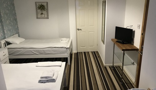 Economy Twin Room