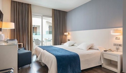 Superior Room, Balcony, City View