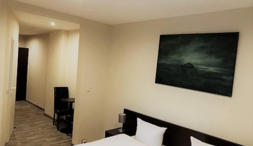 Comfort Double Room with a shower and toilet 