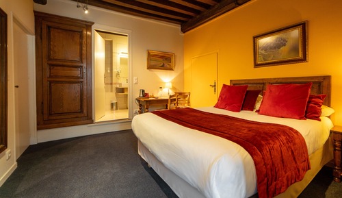 Small Classic Double Room