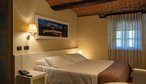 Basic Room, 1 Double Bed