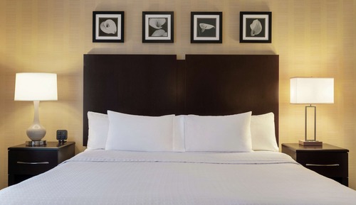 Suite, 2 Queen Beds, Non Smoking