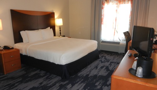 Executive Suite, 1 King Bed (Mobility/Hearing Accessible, Tub)