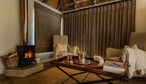 Luxury King Suite 