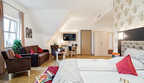 Grand Double Room