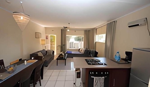Apartment (Private Garden Self Catering )