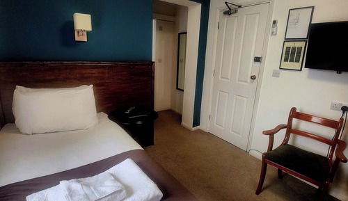 Basic Single Room