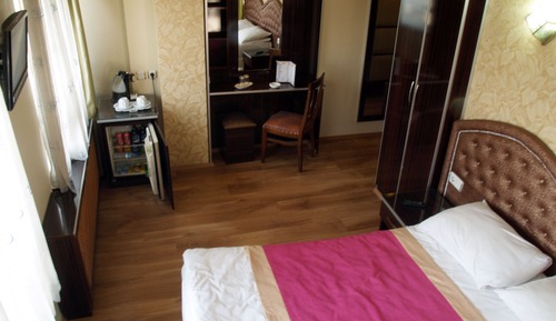 Single Room