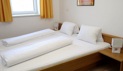 Superior Apartment, 2 Bedrooms, Terrace (Enzian)