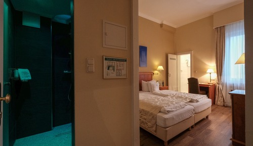Basic Double Room
