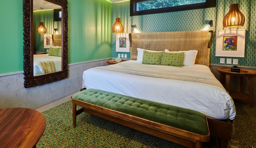 Deluxe Room, 1 King Bed