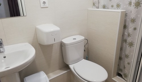 Economy Double Room, 1 Double Bed, Shared Bathroom
