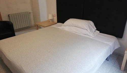 Double or Twin Room, Private Bathroom