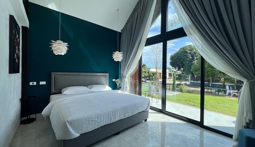 Family Double Room