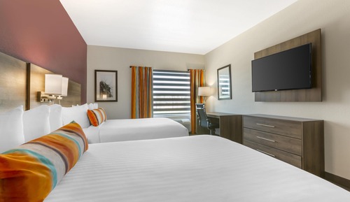Family Suite, Multiple Beds, Accessible, Bathtub