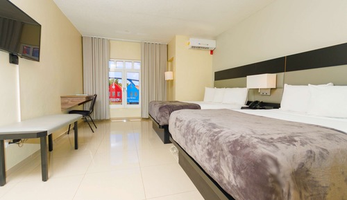 Standard Room, 2 Queen Beds, Non Smoking, City View