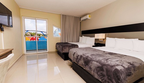 Standard Room, 2 Queen Beds, Balcony, City View (Balcony )